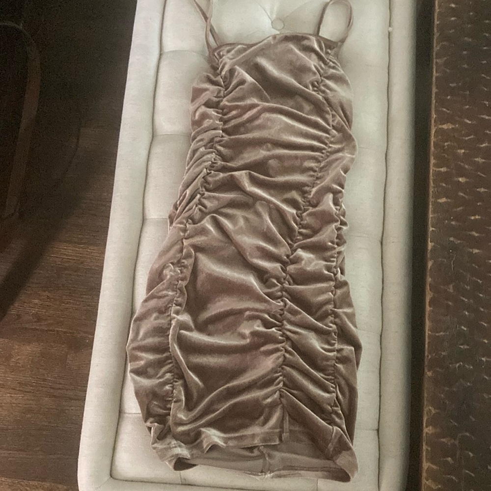 Forever 21 velvet mini dress